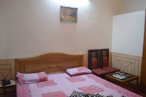 Hotel Naveen, Dehradun 5